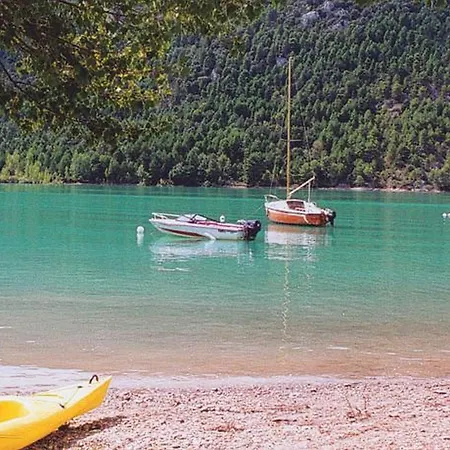 La Pedania Y - مكان تخييم