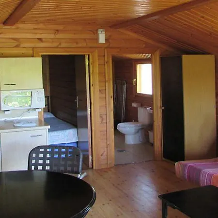 مكان تخييم La Pedania Y - Ligüerre de Cinca