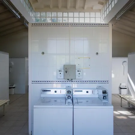 La Pedania Y - مكان تخييم Ligüerre de Cinca