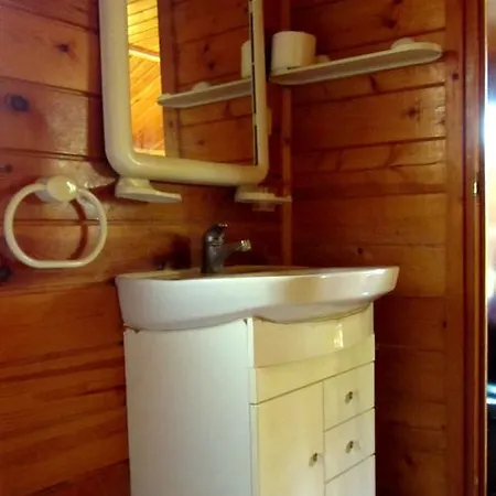 Panaderia Y Ligueerre De Cinca, Camping