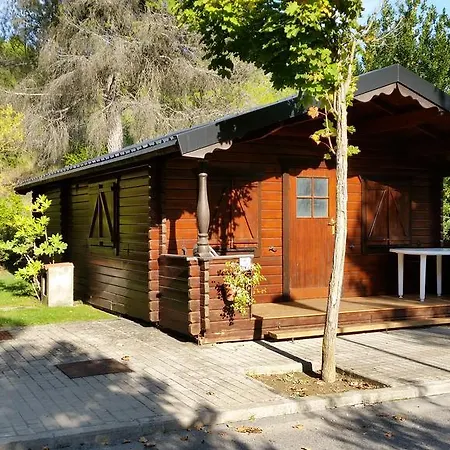 مكان تخييم La Pedania Y - 4*