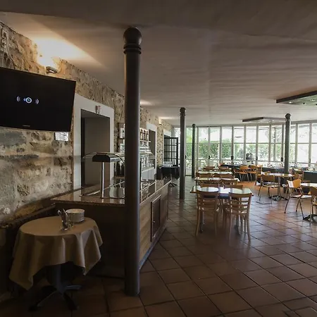 Panaderia Y Ligueerre De Cinca, Camping