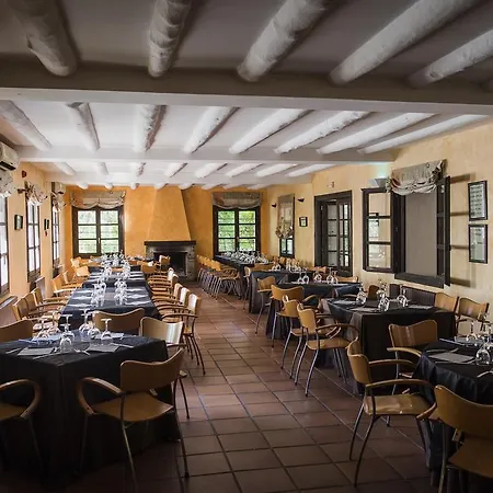 La Pedania Y - مكان تخييم Ligüerre de Cinca