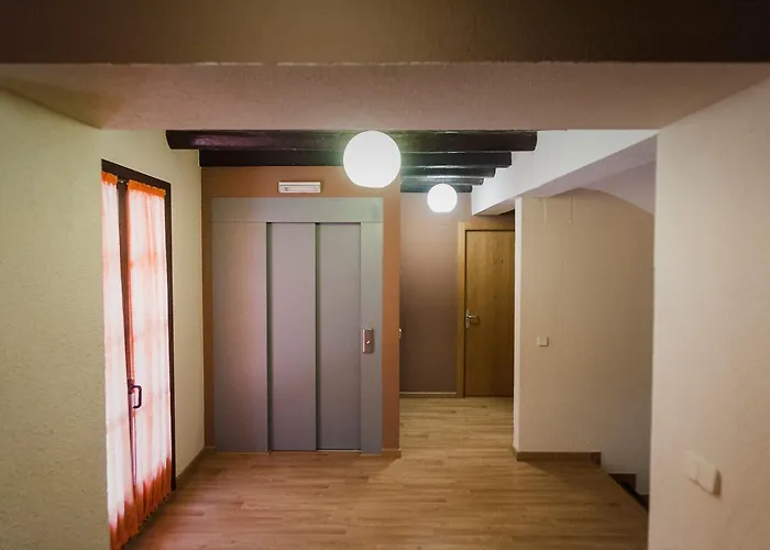 Parque de Campismo La Pedanía Y - 4*