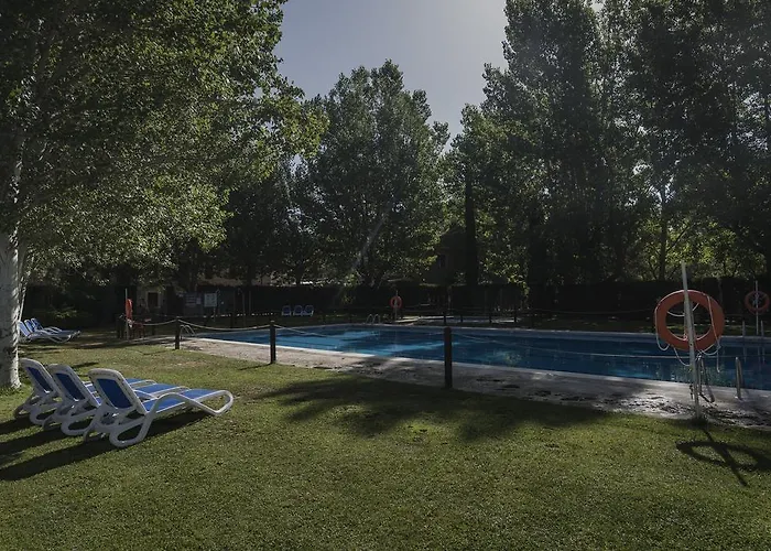 La Pedanía Y - Parque de Campismo 4*